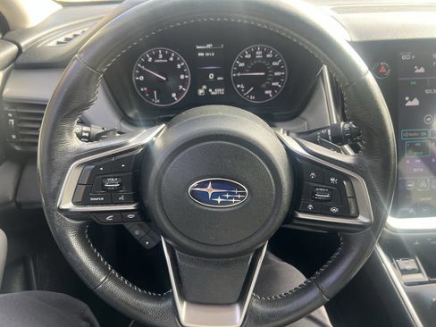 Used 2022 Subaru Outback Premium image 31