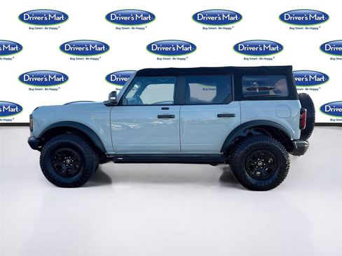 Used 2021 Ford Bronco Badlands image 5