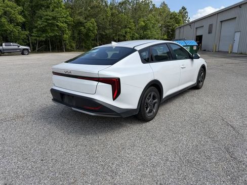 Used 2025 Kia K4 LXS FWD image 7