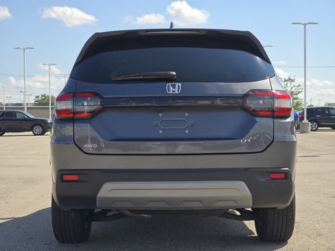 Used 2025 Honda Pilot EX-L image 15