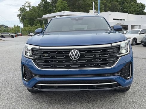 Used 2025 Volkswagen Atlas Cross Sport SEL Premium R-Line AWD/4WD image 10