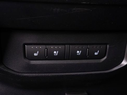 New 2025 Toyota Tundra Platinum w/ TRD Off-Road Package image 39