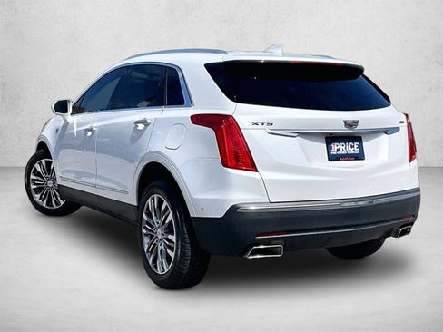 Used 2017 Cadillac XT5 Premium Luxury w/ Driver Assist Package FWD image 12