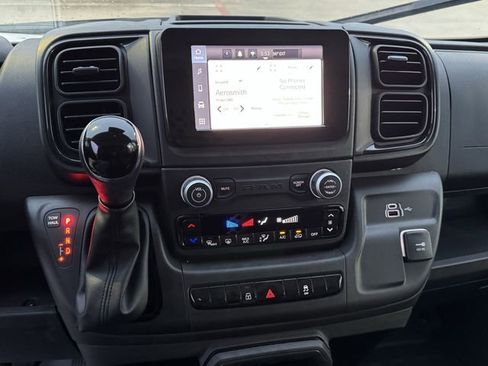 New 2025 RAM ProMaster 2500 w/ Convenience Group FWD image 12