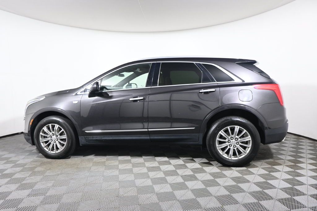 Used 2019 Cadillac XT5 Luxury AWD/4WD image 2
