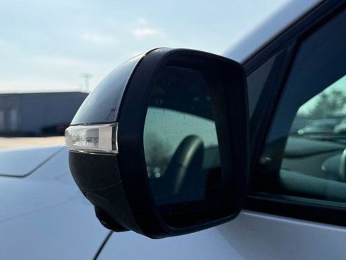 Used 2025 Chevrolet Traverse Z71 w/ Enhanced Driving Package image 26