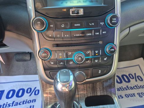 Used 2015 Chevrolet Malibu LT w/ Leather Package image 13