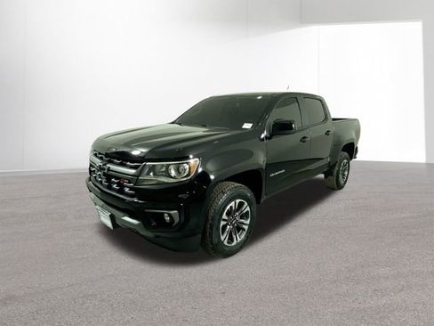 Used 2022 Chevrolet Colorado Z71 image 2
