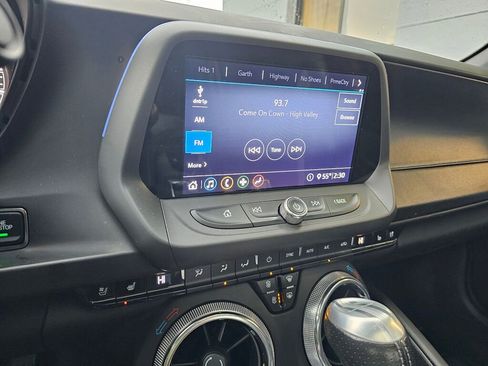 Used 2020 Chevrolet Camaro SS image 28