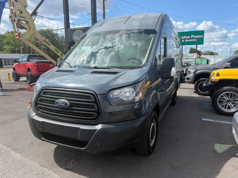 Used 2019 Ford Transit 250 148 High Roof Extended RWD image 3