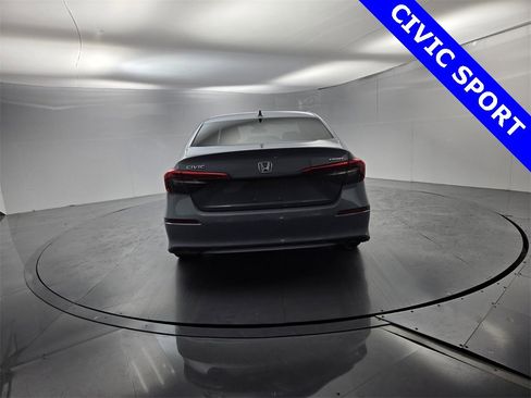 Used 2022 Honda Civic Sport image 11