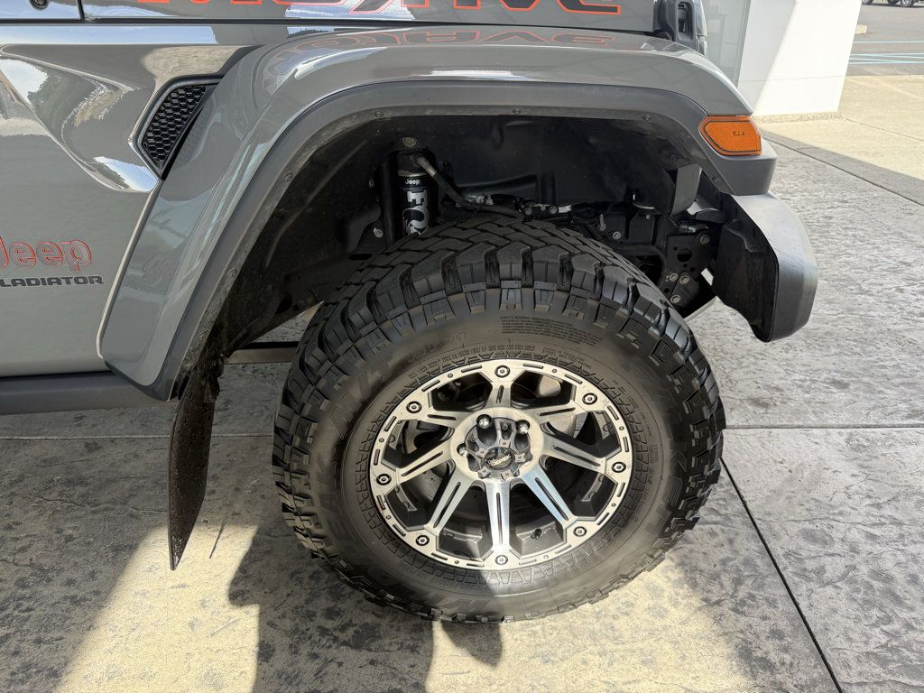 Used 2020 Jeep Gladiator Mojave AWD/4WD image 12