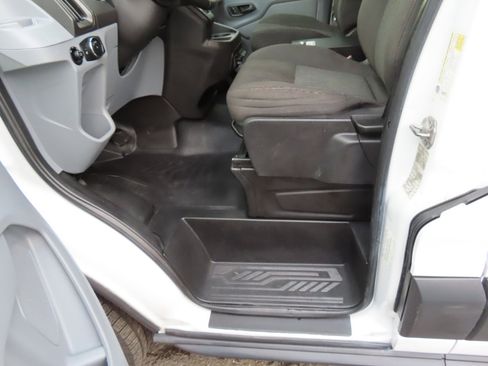 Used 2016 Ford Transit 250 130 Low Roof image 21