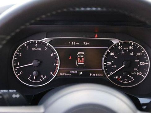 Used 2025 Nissan Pathfinder SV w/ SV Premium Package FWD image 16