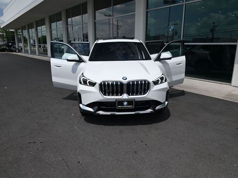Used 2025 BMW X1 xDrive28i w/ Convenience Package AWD/4WD image 29