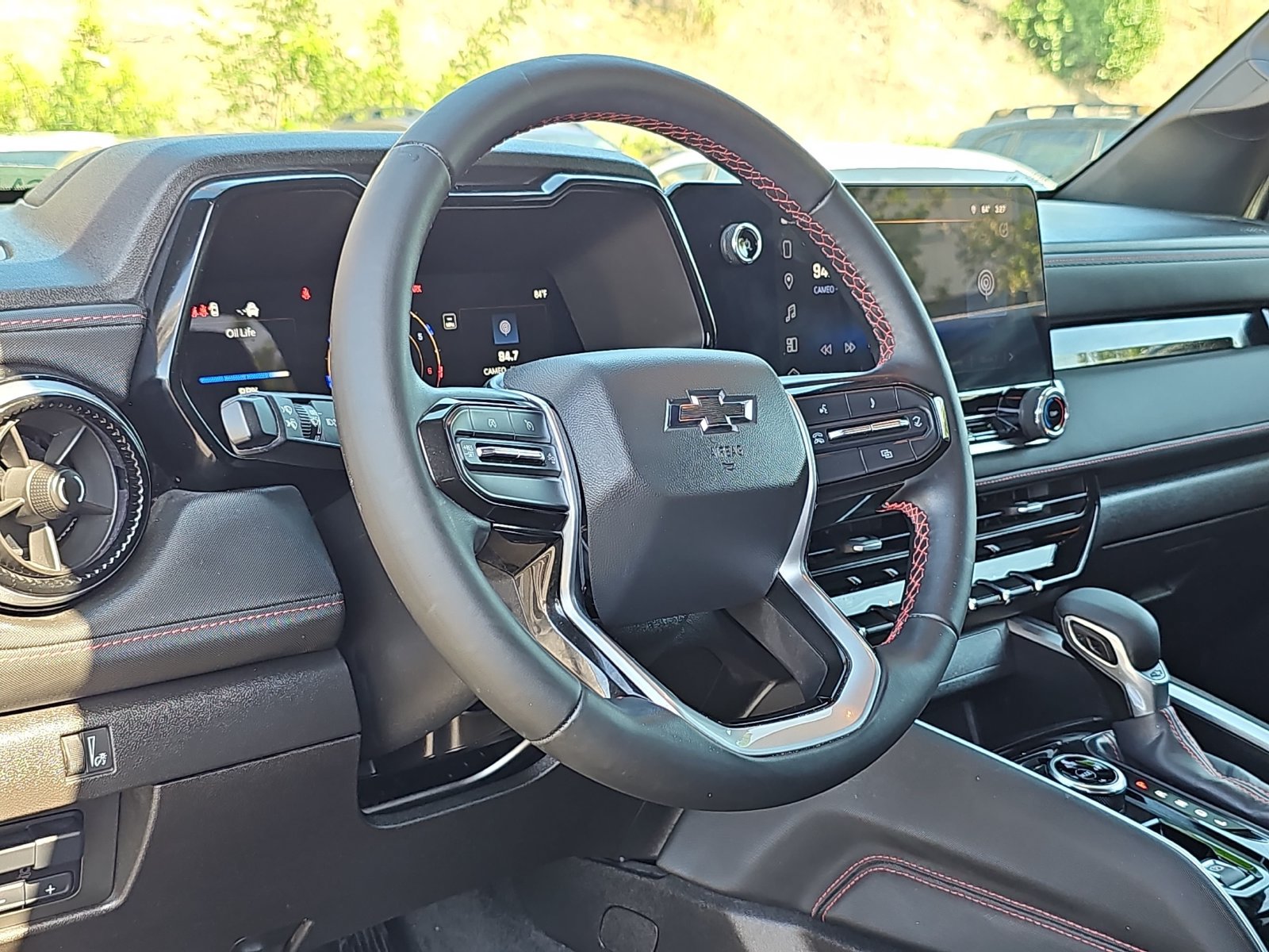 Used 2024 Chevrolet Colorado Z71 w/ Advanced Trailering Package AWD/4WD image 15