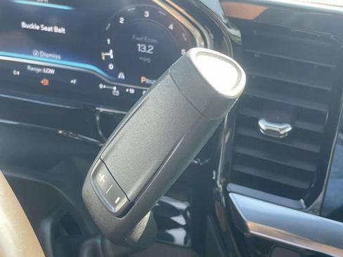Used 2025 Chevrolet Silverado 1500 LT RWD image 25