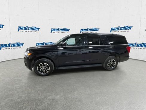 Used 2024 Ford Expedition Max XLT image 6