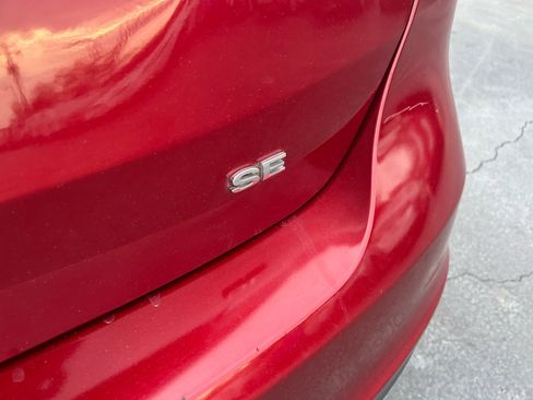 Used 2016 Ford Focus SE image 32