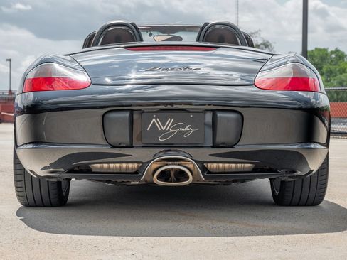 Used 2003 Porsche Boxster RWD image 11