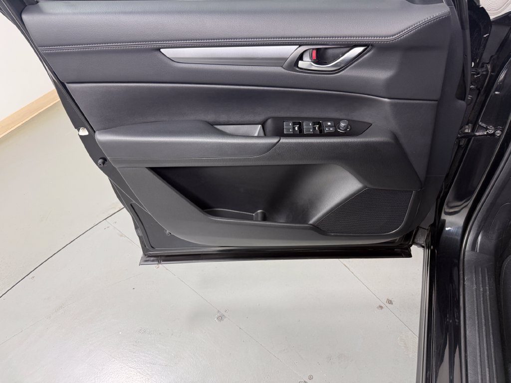 Certified 2025 MAZDA CX-5 AWD 2.5 S w/ Preferred Package image 19