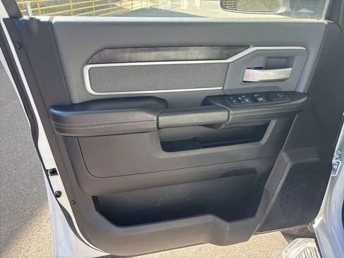 Used 2022 RAM 2500 Big Horn image 17