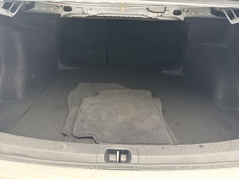 Used 2024 Toyota Corolla LE FWD image 18