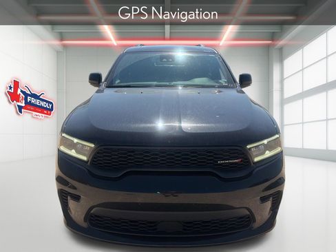 Used 2024 Dodge Durango GT image 3