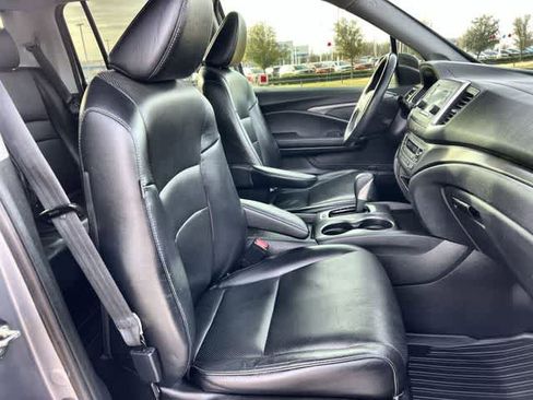 Certified 2019 Honda Ridgeline RTL image 12