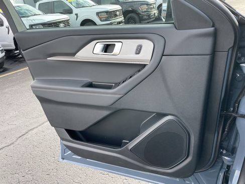 New 2026 Ford Explorer Active image 54