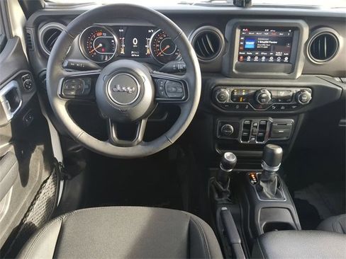 Used 2021 Jeep Wrangler Unlimited Sport image 14