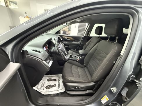 Used 2019 GMC Terrain SLE w/ Driver Convenience Package image 11