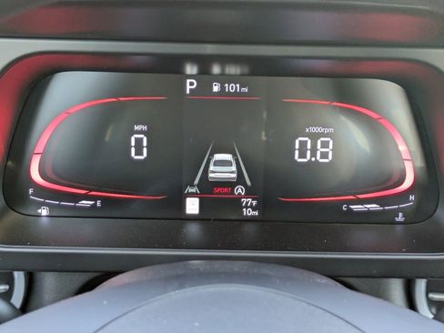 New 2026 Hyundai Elantra SE FWD image 28