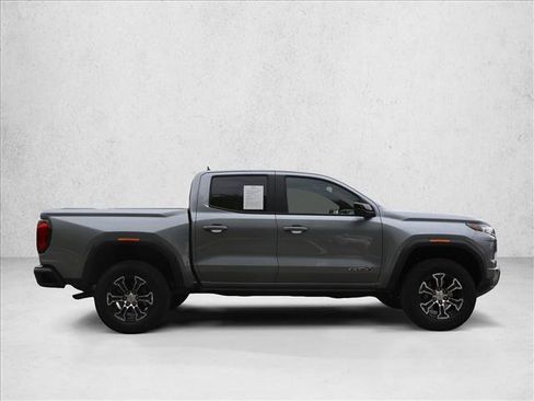 Used 2025 GMC Canyon AT4 AWD/4WD image 4