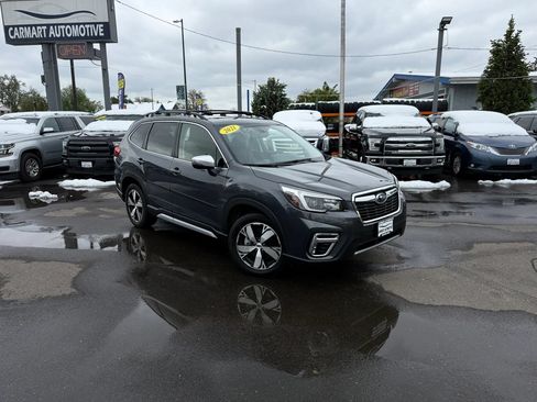 Used 2021 Subaru Forester Touring AWD/4WD image 2