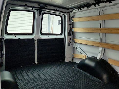 Used 2024 Chevrolet Express 2500 w/ Driver Convenience Package RWD image 19