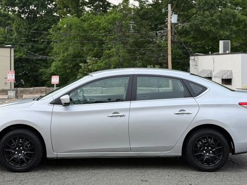 Used 2015 Nissan Sentra S FWD image 7
