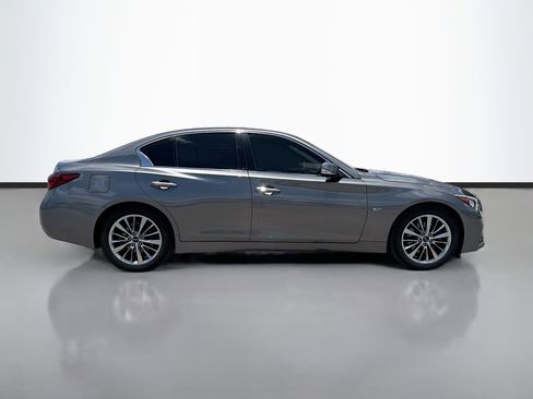 Used 2018 INFINITI Q50 Luxe w/ Essential Package (3.0T Luxe) RWD image 6