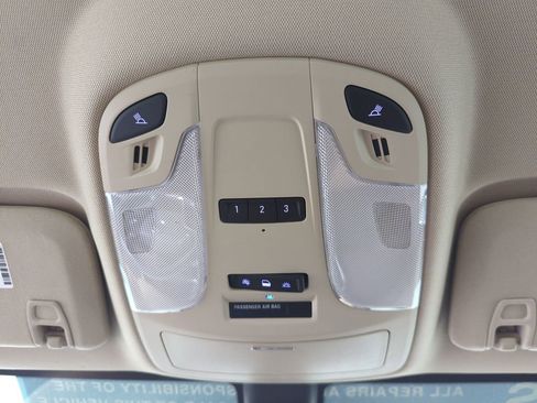 Used 2014 Buick LaCrosse Leather FWD image 29
