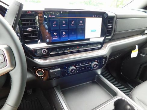 New 2025 Chevrolet Silverado 3500 LTZ w/ LTZ Convenience Package image 36