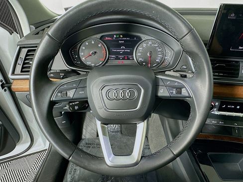 Used 2023 Audi Q5 2.0T Premium w/ Convenience Package image 19