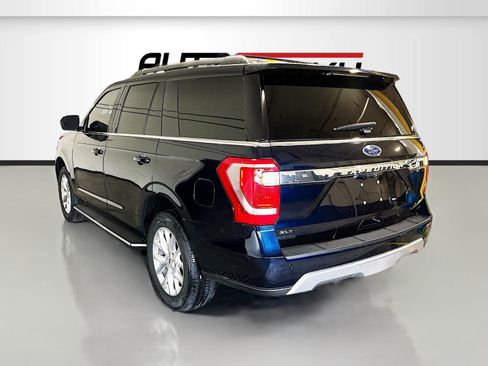 Used 2021 Ford Expedition XLT image 5