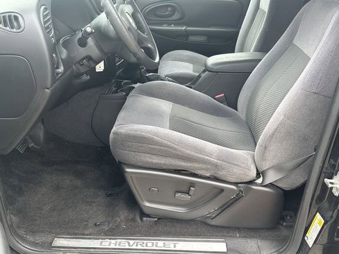 Used 2008 Chevrolet TrailBlazer LT image 9