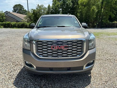 Used 2019 GMC Yukon Denali w/ Denali Ultimate Package AWD/4WD image 8