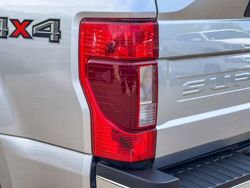 Used 2022 Ford F250 XLT AWD/4WD image 8