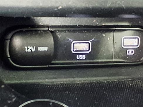 Used 2022 Kia Seltos S image 21