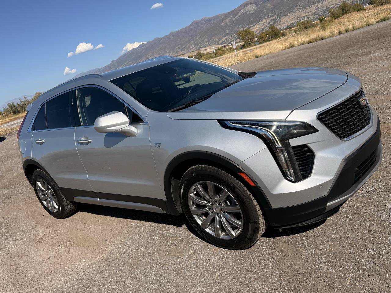 Used 2020 Cadillac XT4 Premium Luxury AWD/4WD image 3