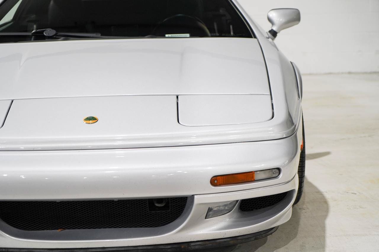Used 2002 Lotus Esprit RWD image 23