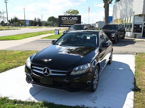 Used 2017 Mercedes-Benz C 300 4MATIC Sedan image 1