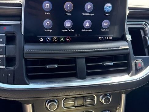 Used 2021 GMC Yukon SLT w/ SLT Premium Package image 7